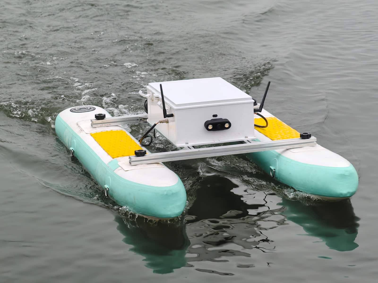 BX-USV II — view 1