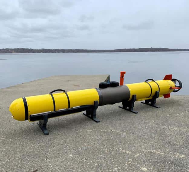 Iver4 900 AUV — view 2