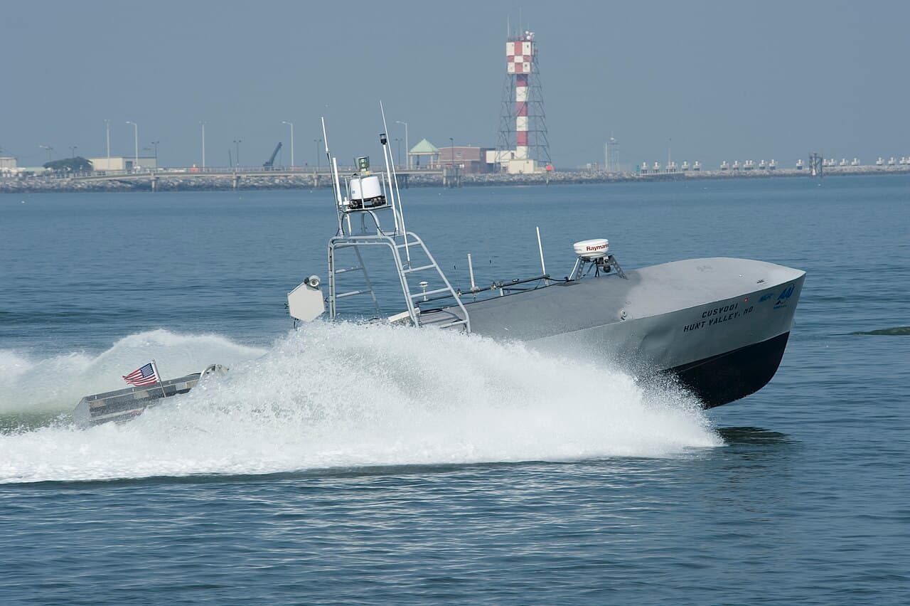 Common Unmanned Surface Vehicle